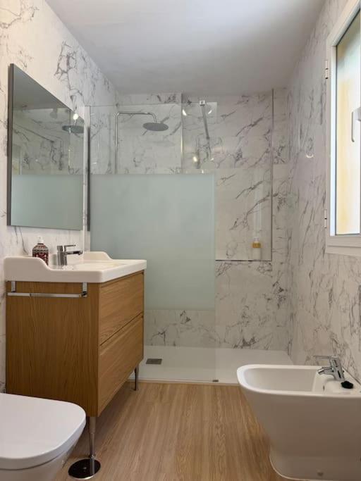 Apartamento En San Bernardo, El Barrio Torero إشبيلية المظهر الخارجي الصورة