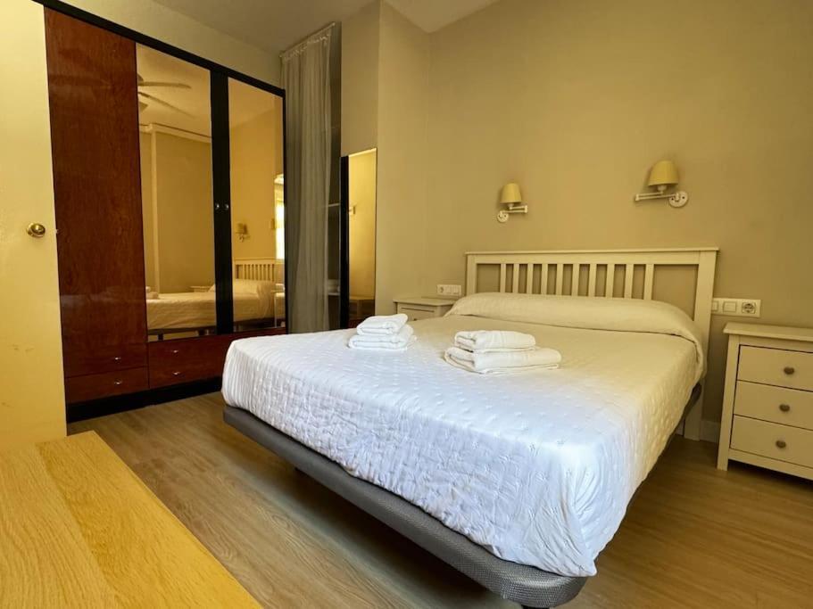 Apartamento En San Bernardo, El Barrio Torero إشبيلية المظهر الخارجي الصورة